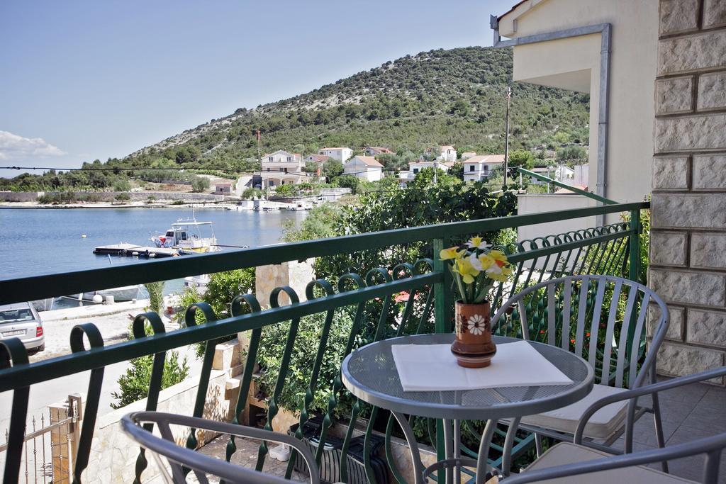 Villa Stana Vinisce Ngoại thất bức ảnh