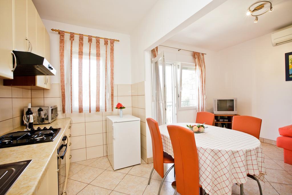 Villa Stana Vinisce Ngoại thất bức ảnh