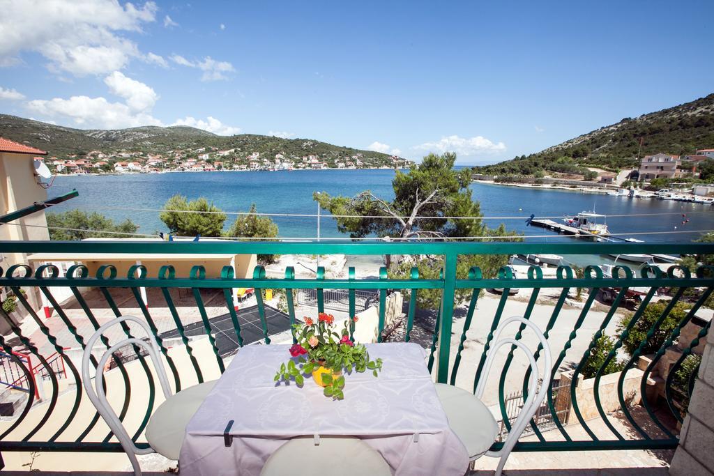 Villa Stana Vinisce Ngoại thất bức ảnh