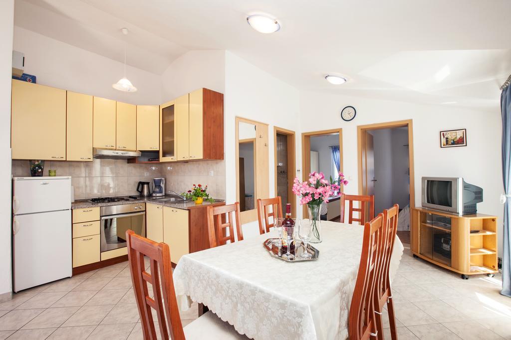 Villa Stana Vinisce Ngoại thất bức ảnh